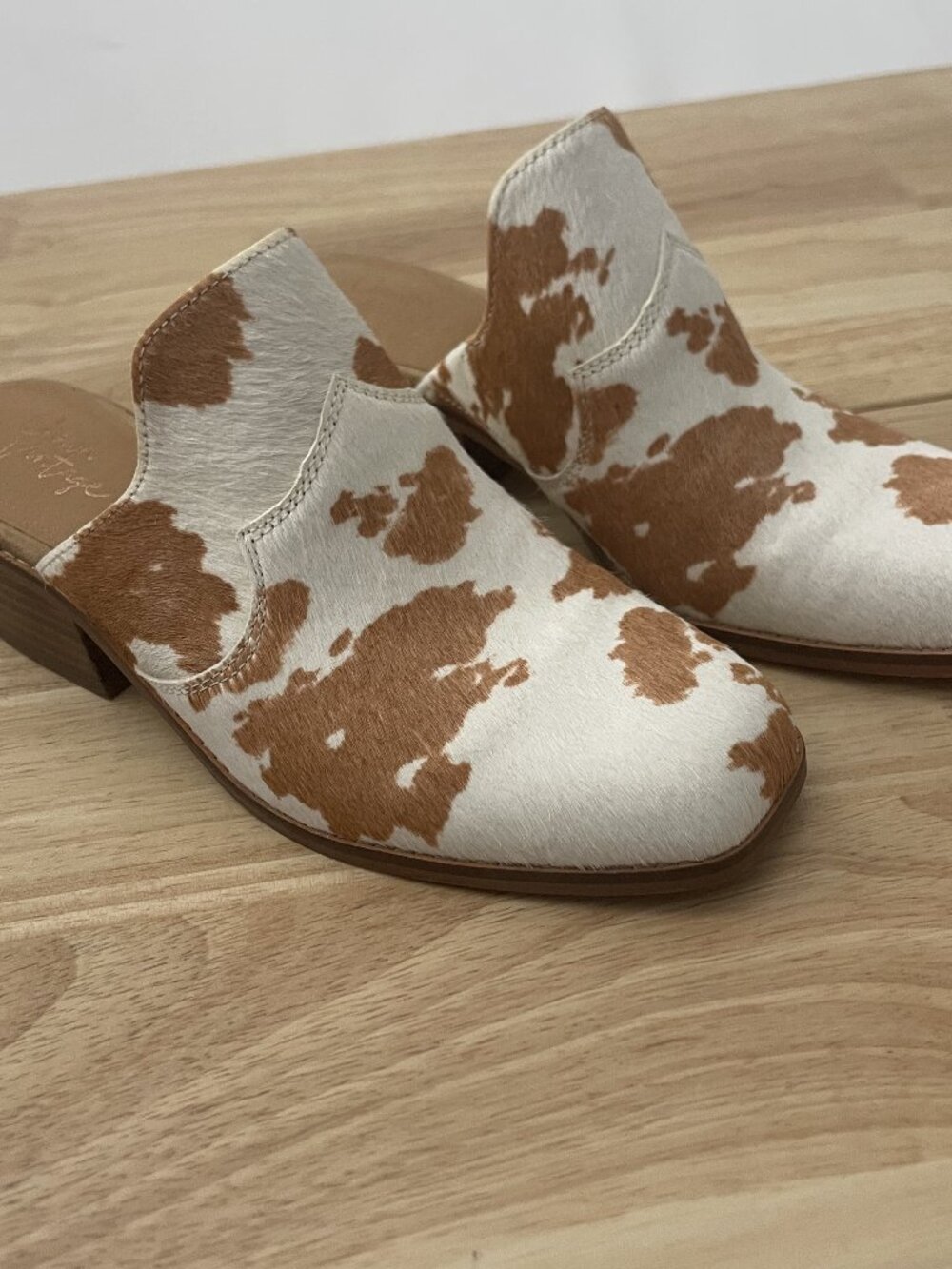 Crown Vintage Galiena Cow Hair Western Mules 6M
